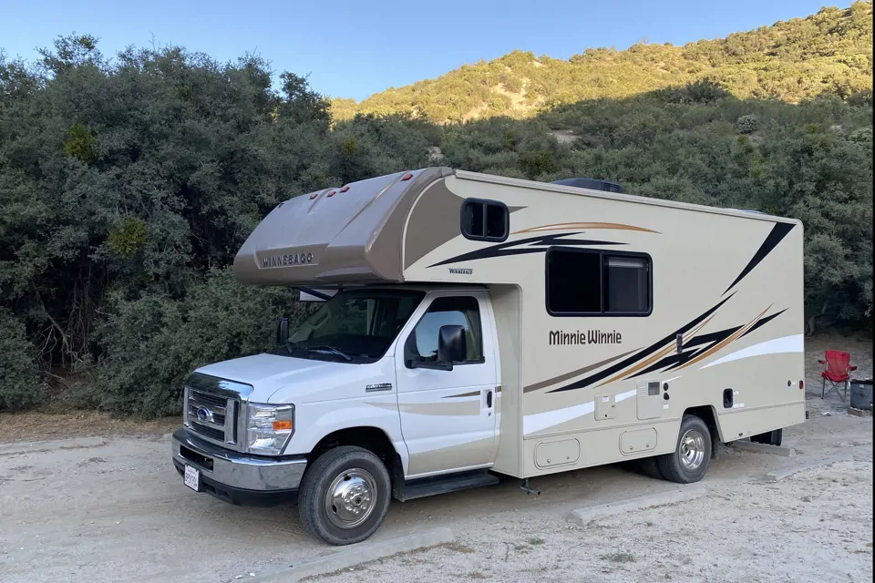 2018 Winnebago MINNIE WINNIE