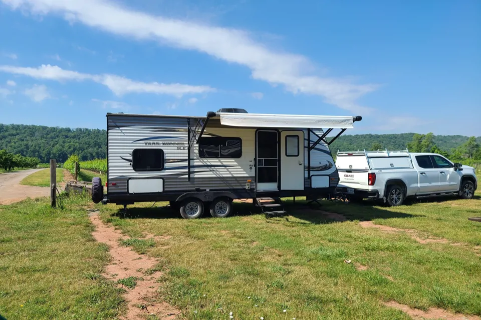 2015 Heartland Trail Runner SLE