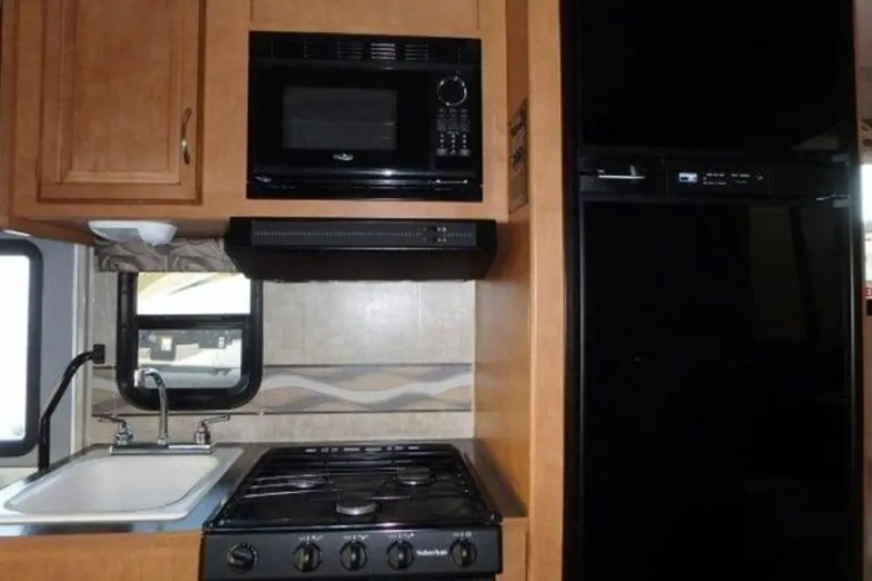 Dan's Winnebago minnie winne Class C in Houston, Texas