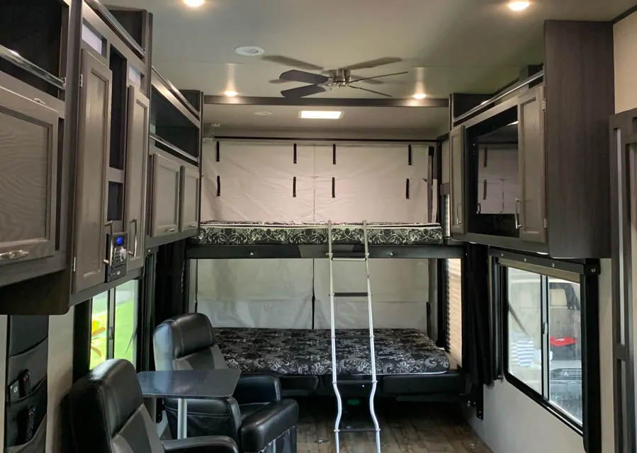 Genesis Supreme Rv 40CR Fifth Wheel Delivery in Jacksonville, Florida