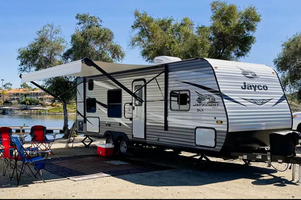 Jayco 264BHW JAY FLIGHT SLX8 264BHW Bunk House Travel Trailer Plenty of room for the family à Canyon-Lake, California