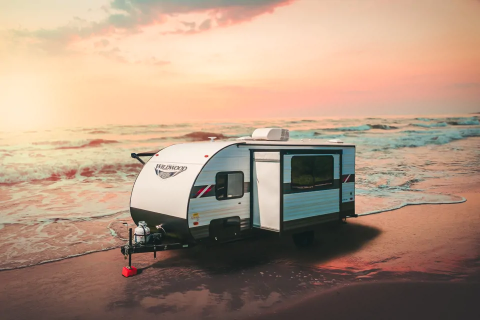 Forest River Wildwood FSX Travel Trailer 22 in West-Palm-Beach, Florida