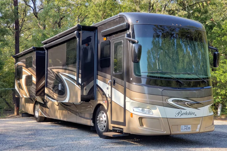 2016 Forest River Berkshire 