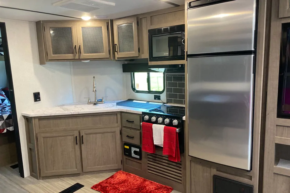 George's Keystone Hideout 29DFS Travel Trailer in Salt-Lake-City, Utah