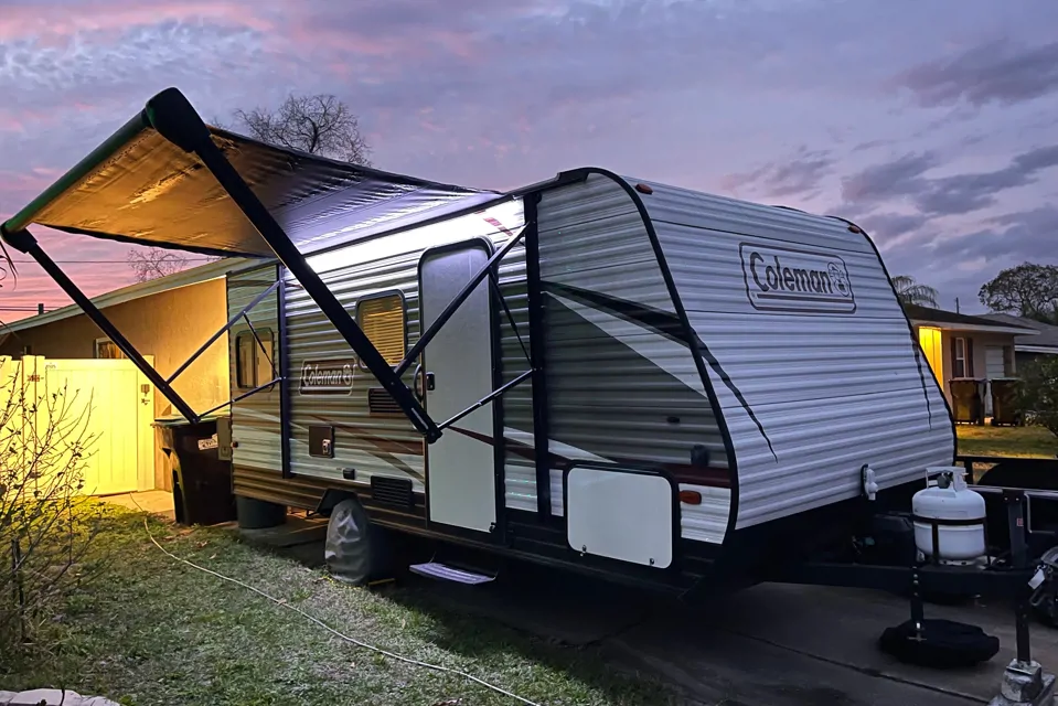 CL19 travel trailer in Davenport, Florida