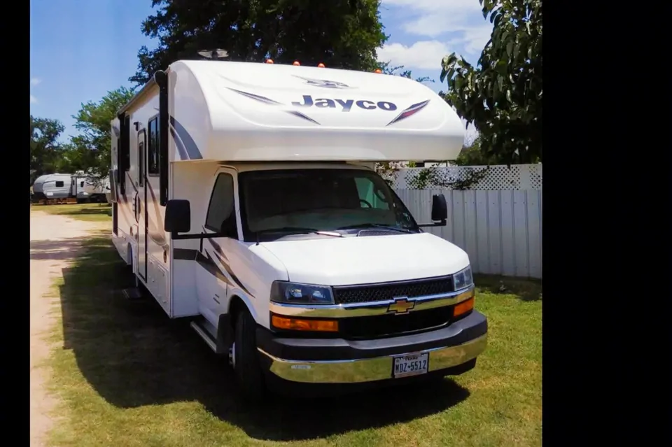 Blake's Jayco Red Hawk Class C à Marble-Falls, Texas