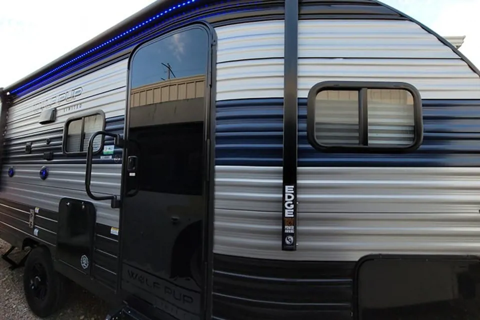 Dakota -Lee's Forest River 17JG Wolf Pup Travel Trailer in Hockley, Texas