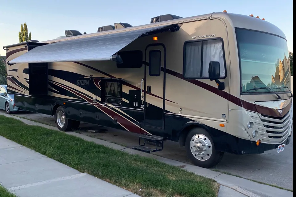 2017 Fleetwood Storm