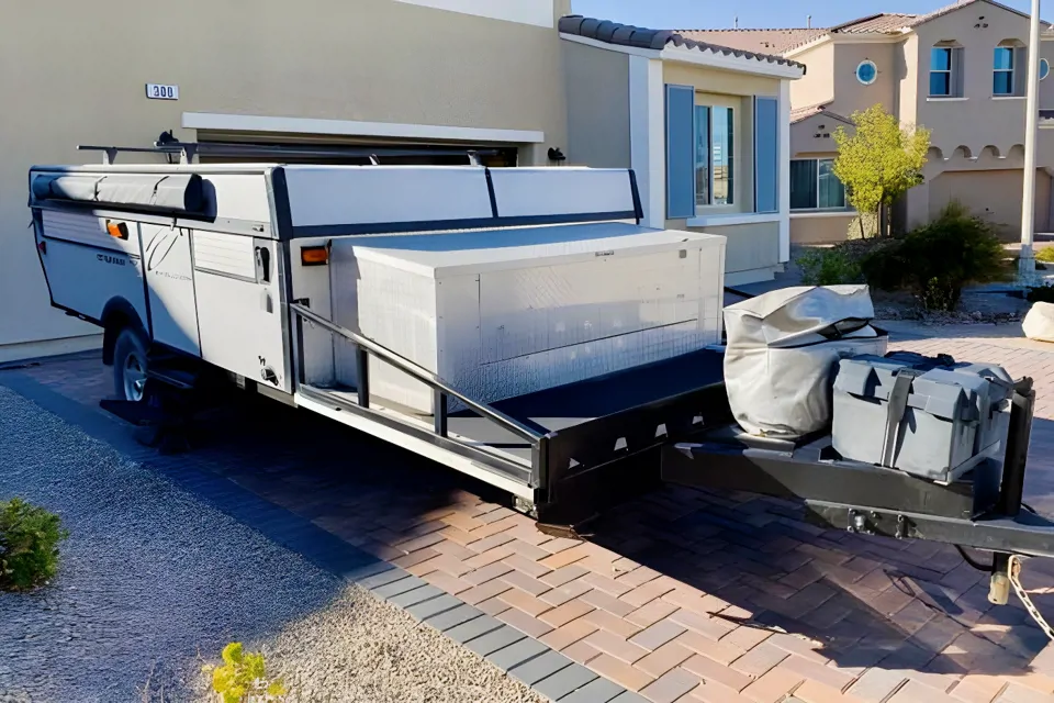 Tomie's Evolution E2 Fleetwood Evolution E2 Tent Trailer in Las-Vegas, Nevada