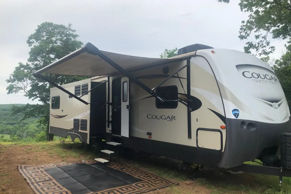 Keystone Cougar Half-Ton series 33SAB Travel Trailer in Fort-Gibson, Oklahoma