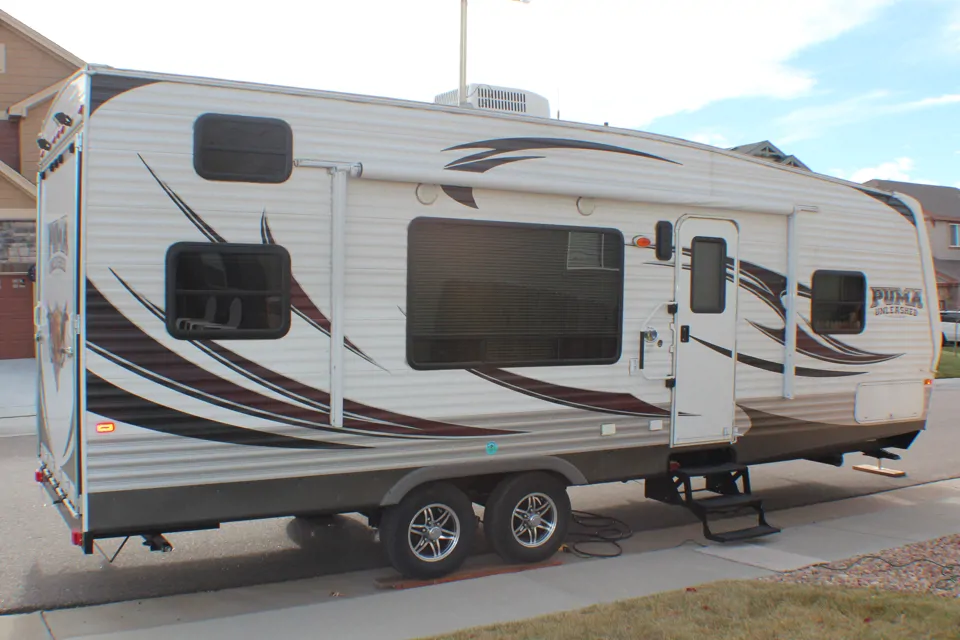 Palomino Puma 27SBU Toy Hauler in Thornton, Colorado