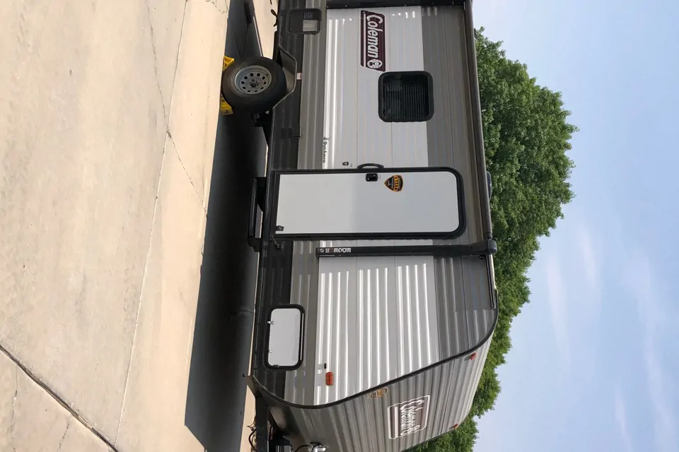 Ida's 2021 Coleman 17B Lantern Travel Trailer in El-Paso, Texas