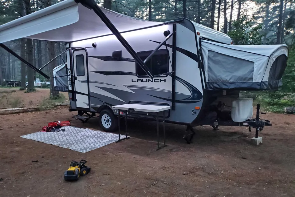 2018 Starcraft Launch 16