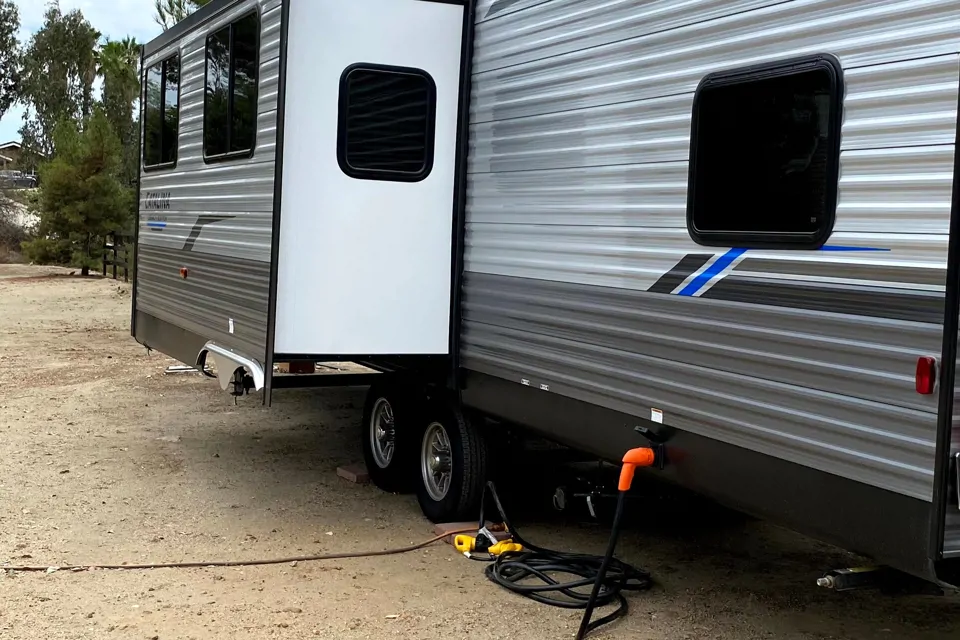  Coachmen Catalina  Travel Trailer in Murrieta, California