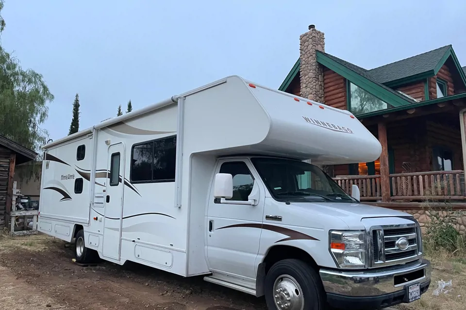 2015 Winnebago Minnie Winnie 