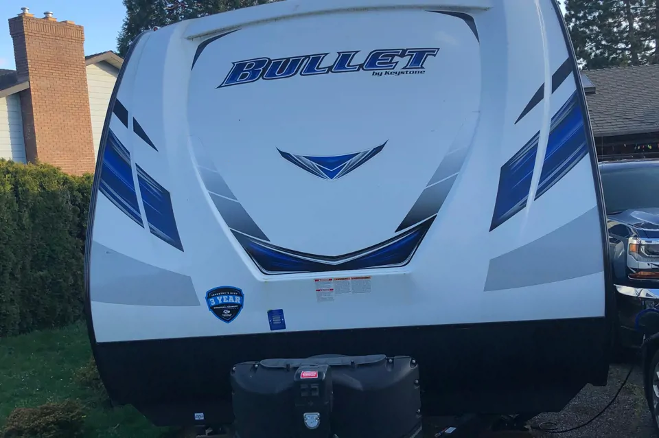 Rubie's Keystone Bullet 277BHS  Travel Trailer in Victoria, British Columbia