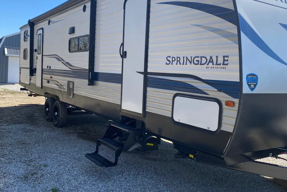 2021 Keystone SG335BH