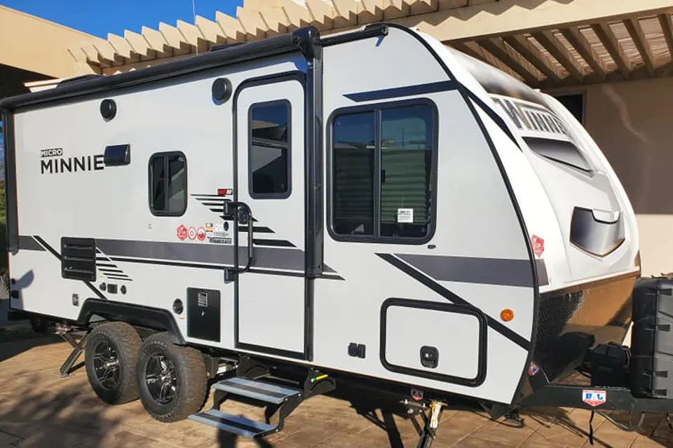 Shelley's Winnebago Micro Minni Travel Trailer in Fontana, California