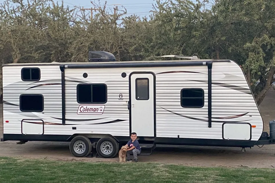2016 Coachmen Coleman Lantern Edition 27BunkHouse