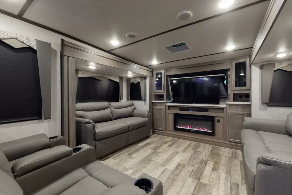 2020 Crossroads Volante 3851