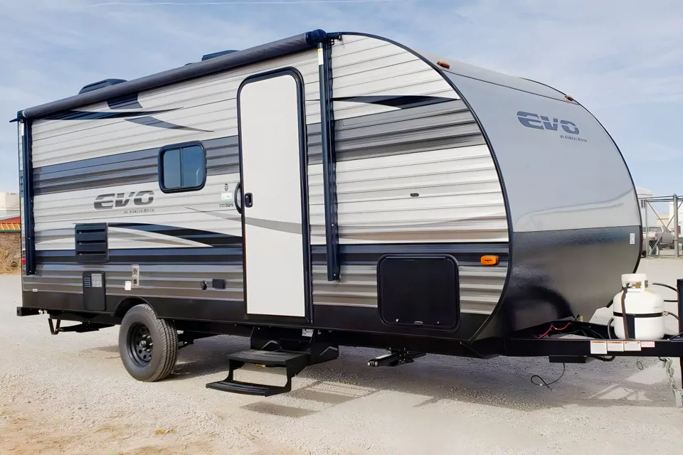 2020 Forest River Evo Travel Trailer in Fontana, California