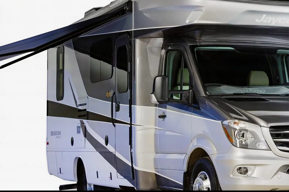 Steven's Mercedes Jayco Melbourne Prestige AP Class C à Phoenix, Arizona