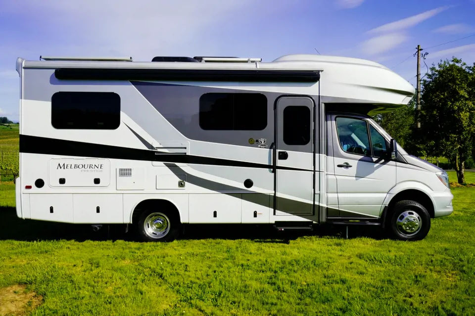 Steven's Mercedes Jayco Melbourne Prestige AP Class C in Phoenix, Arizona