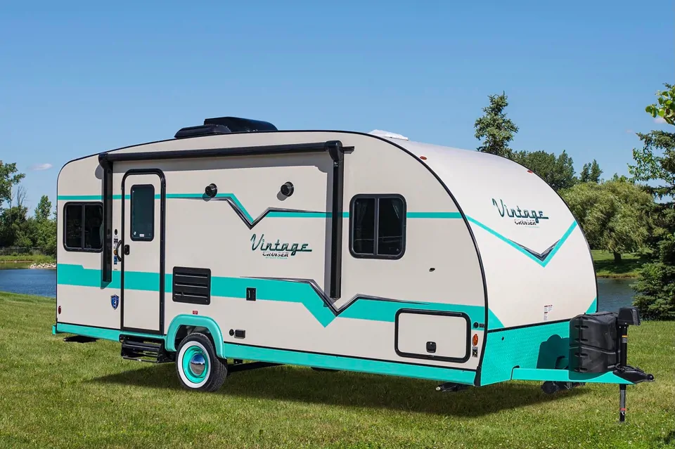 2016 Gulf Stream Vintage Cruiser