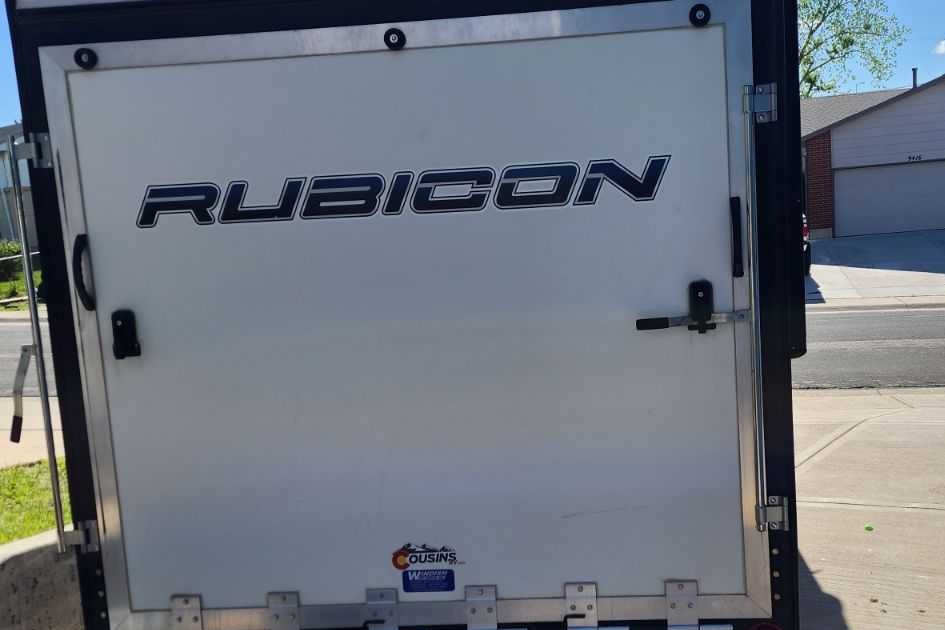 Erica 's Rubicon Keyo Toy Hauler