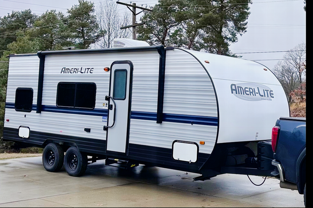 Chris's Weekend Getaway Gulf Stream Ameri-lite 248bh Travel Trailer 
