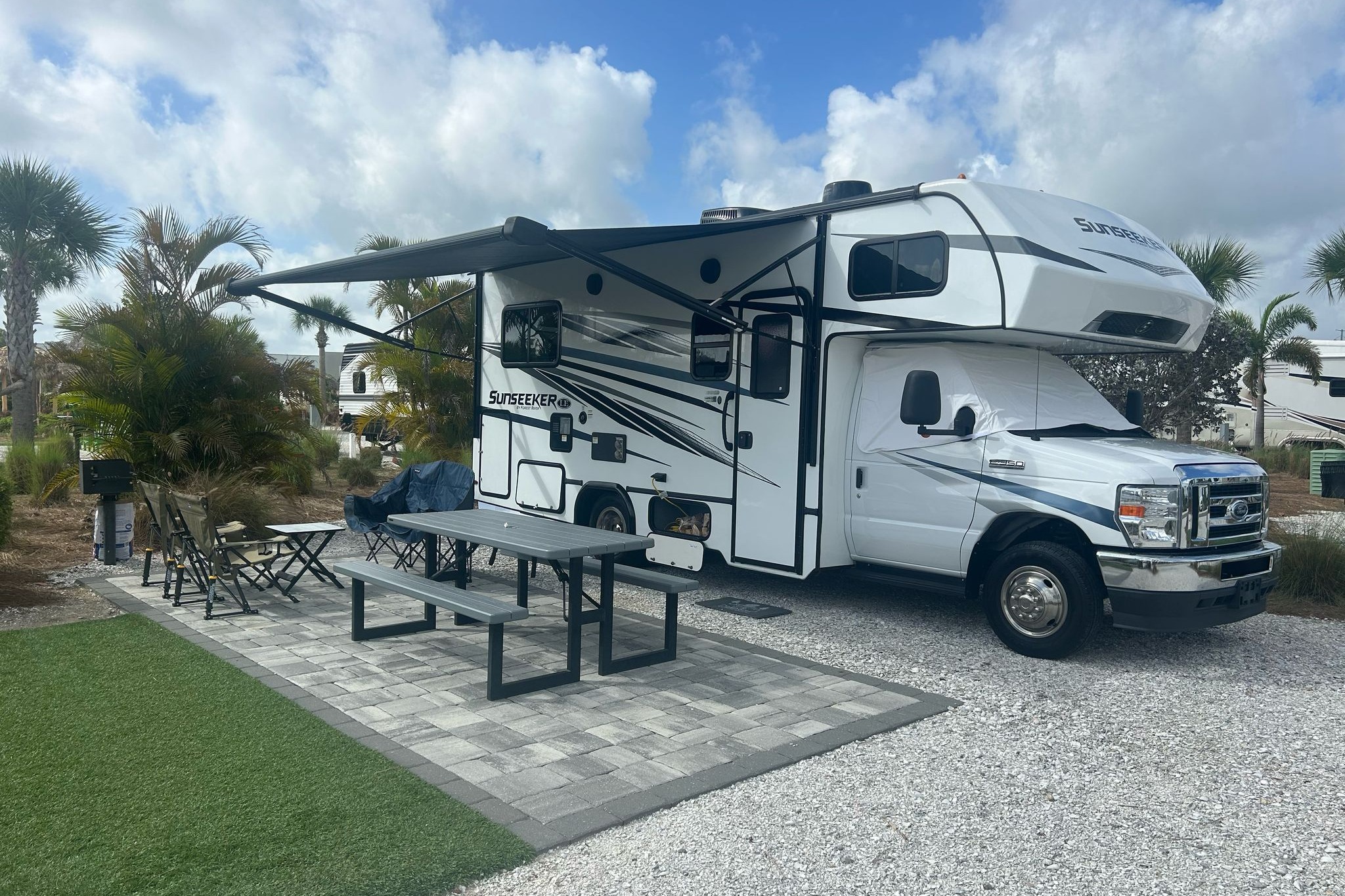 Forest River Sunseeker LE Class C