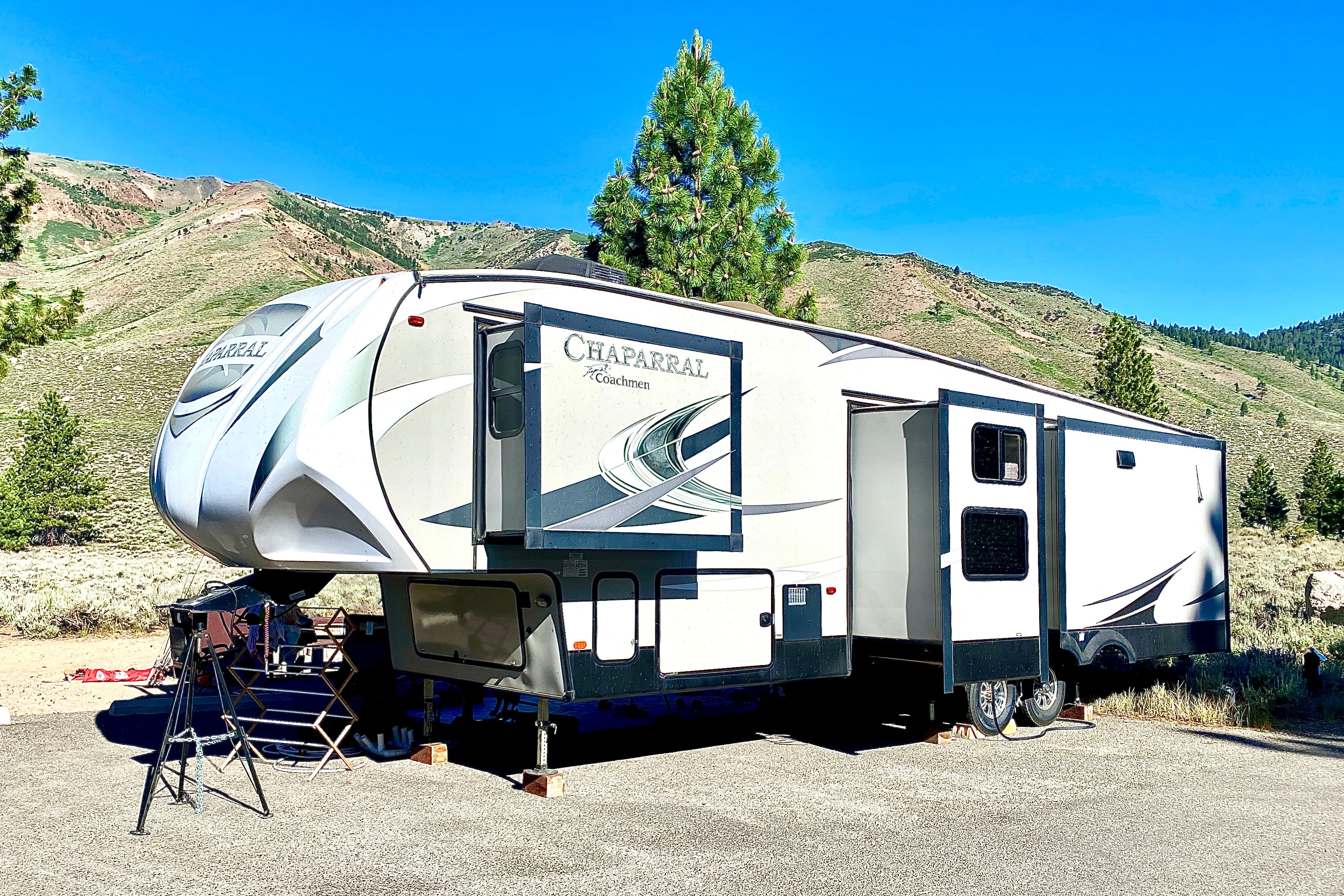 Making family memories 5th wheel