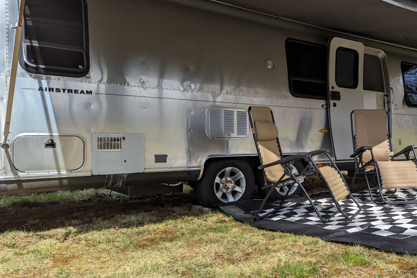 Airstream Bunkhouse