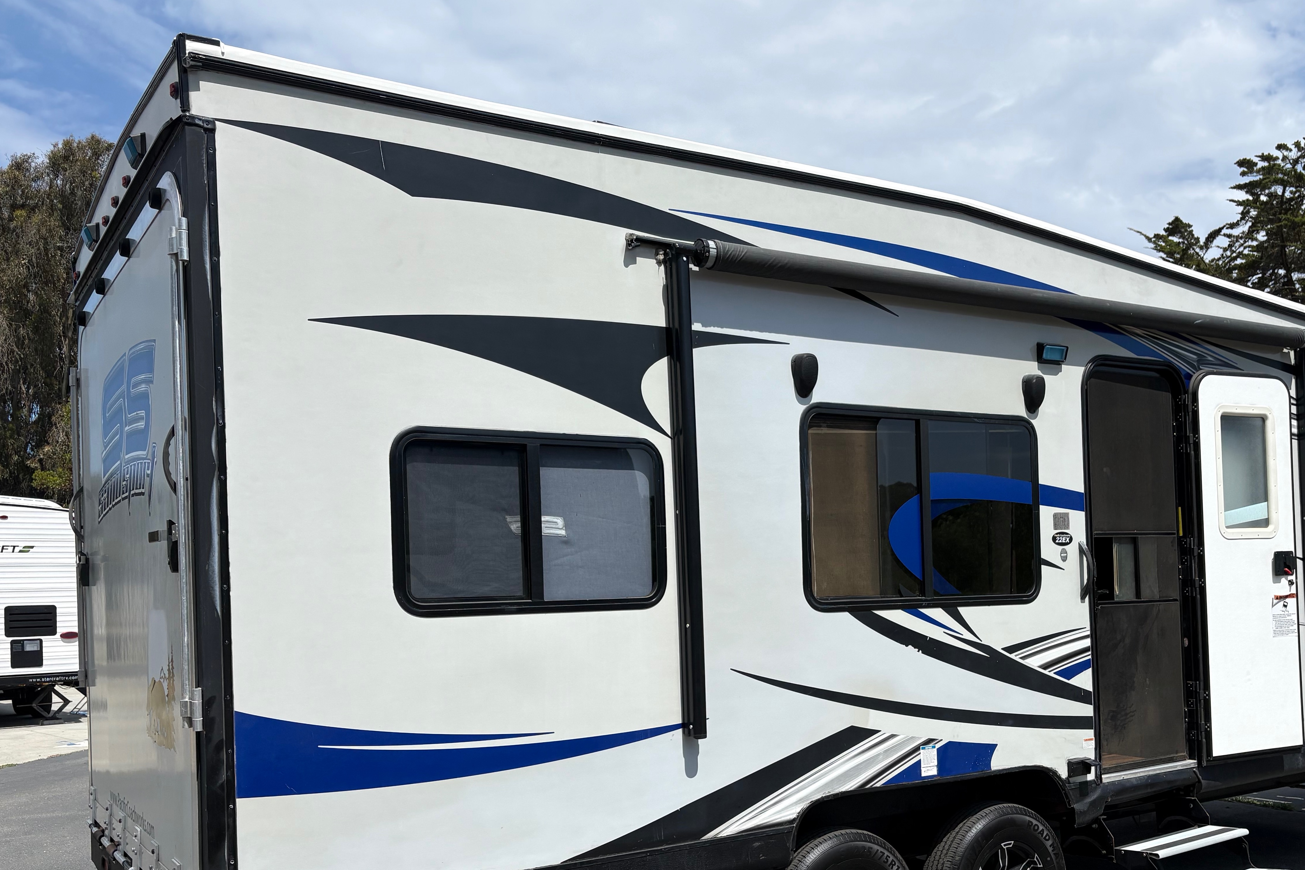 Valencia’s Pacific Coachworks Sandsport Toy Hauler