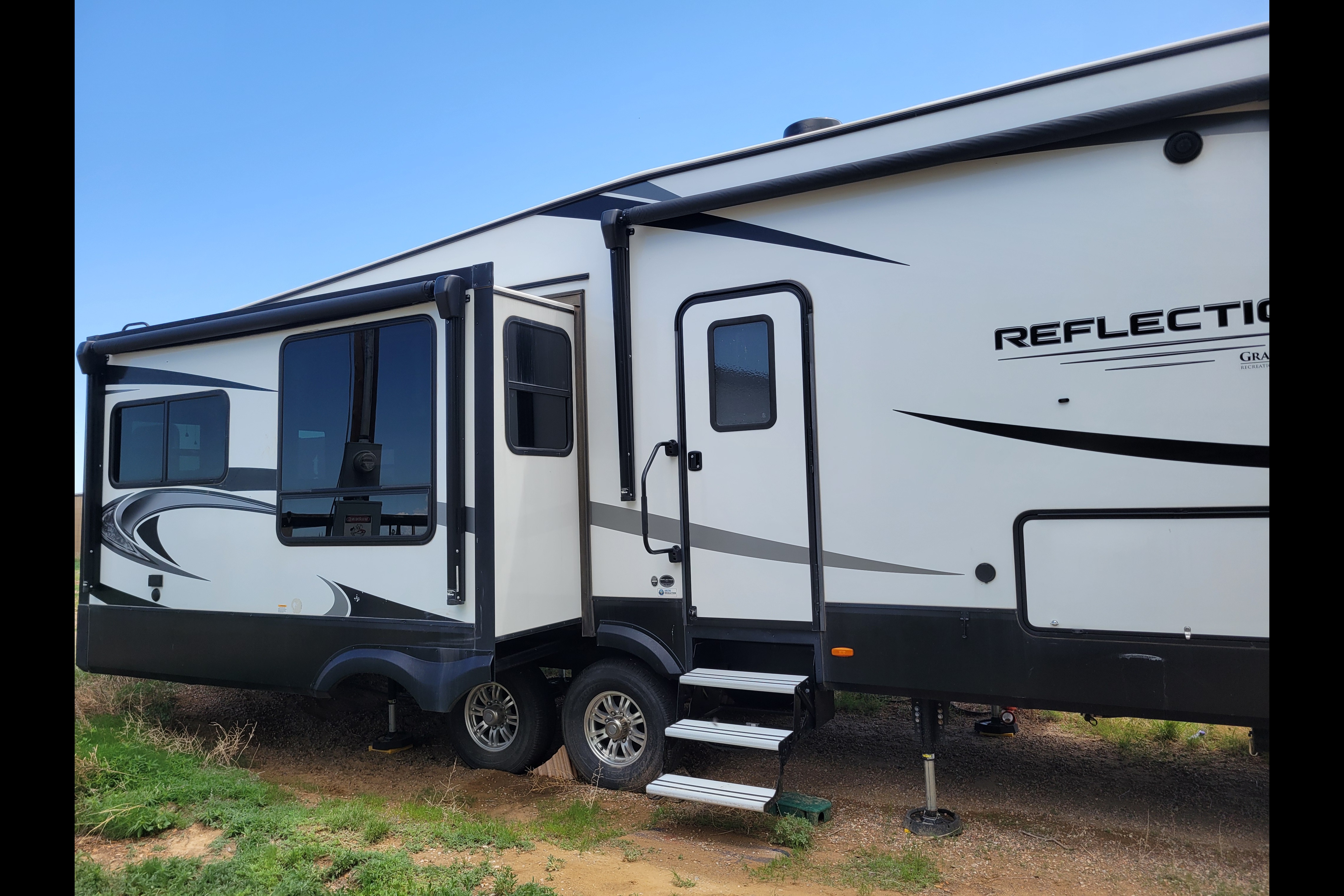Grand Design 367BHS Fifth Wheel