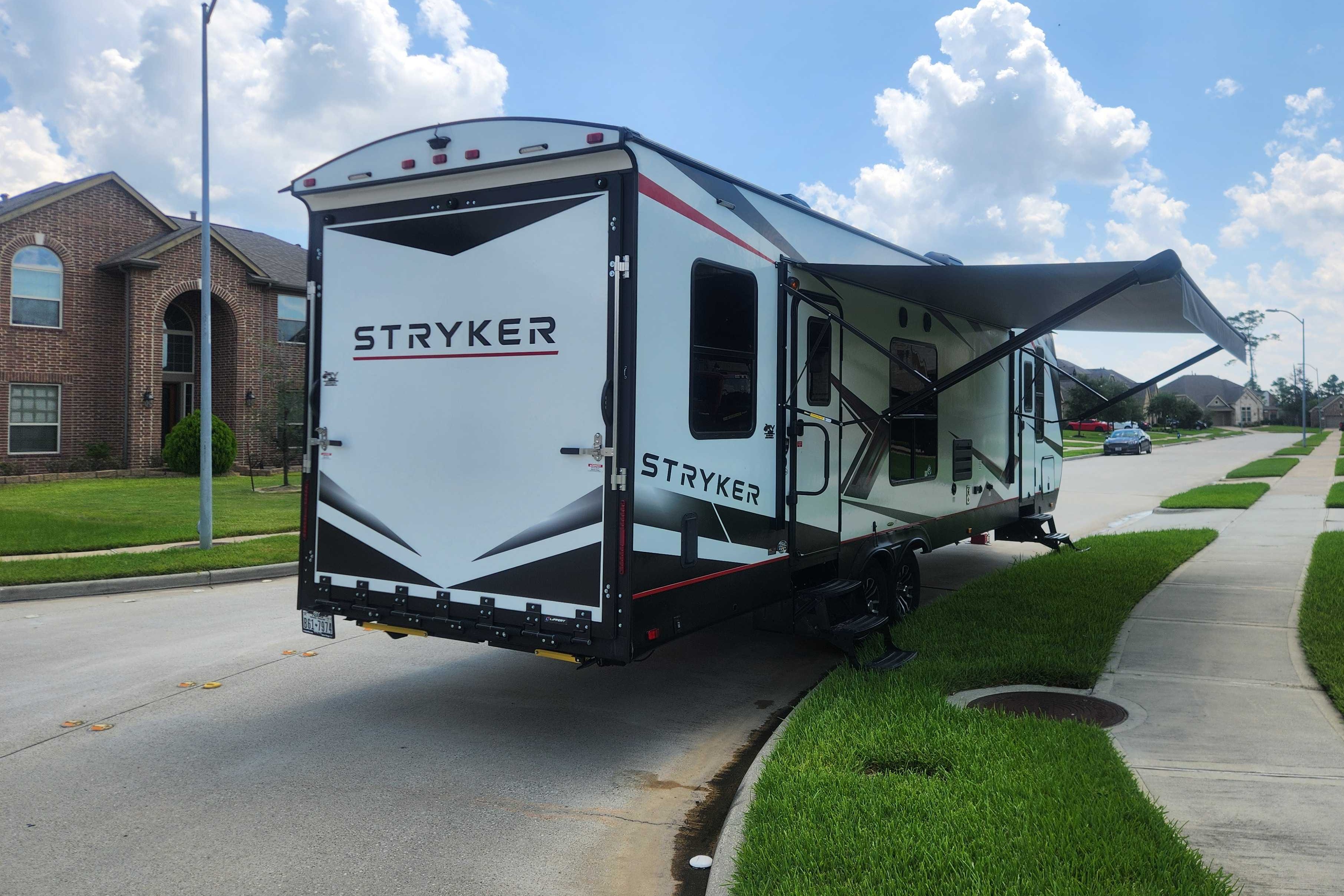 Tony's Cruiser RV Stryker ST2916 Toy Hauler