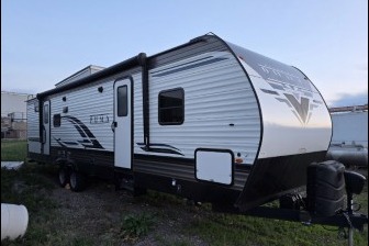 Jacob's Palomino 28BHSS PUMA Travel Trailer
