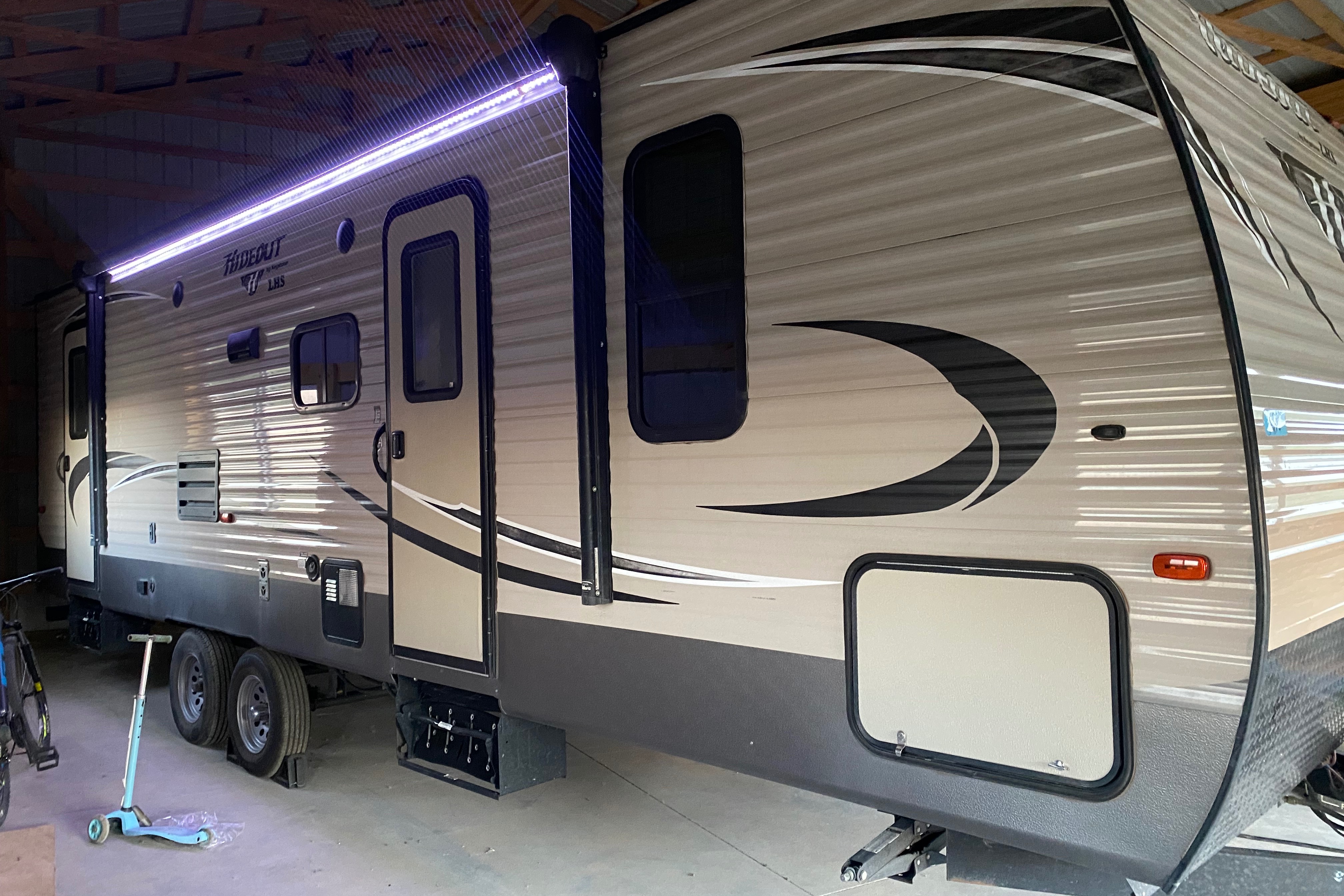 Kevin's Keystone Hide out Travel Trailer