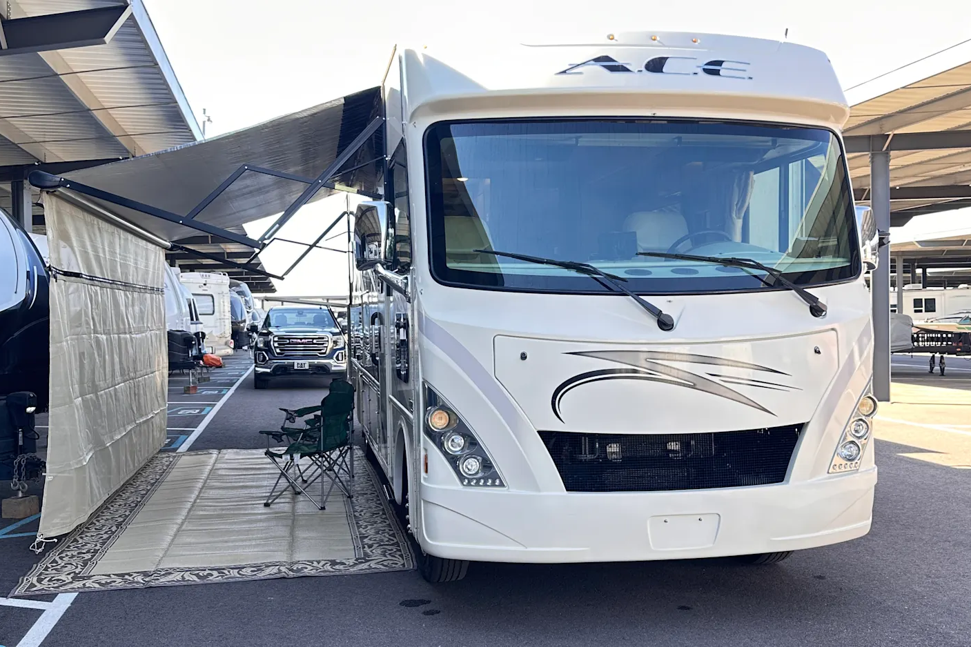 THOR Motor Coach - Luxury Class A motorhome
