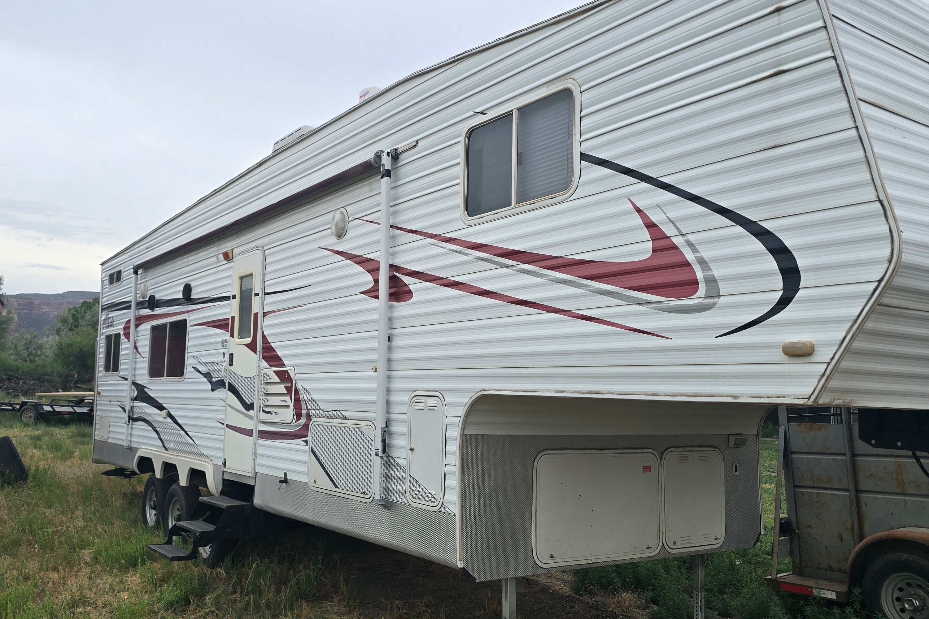 Randy's Eclipse RV Attitude  Toy Hauler
