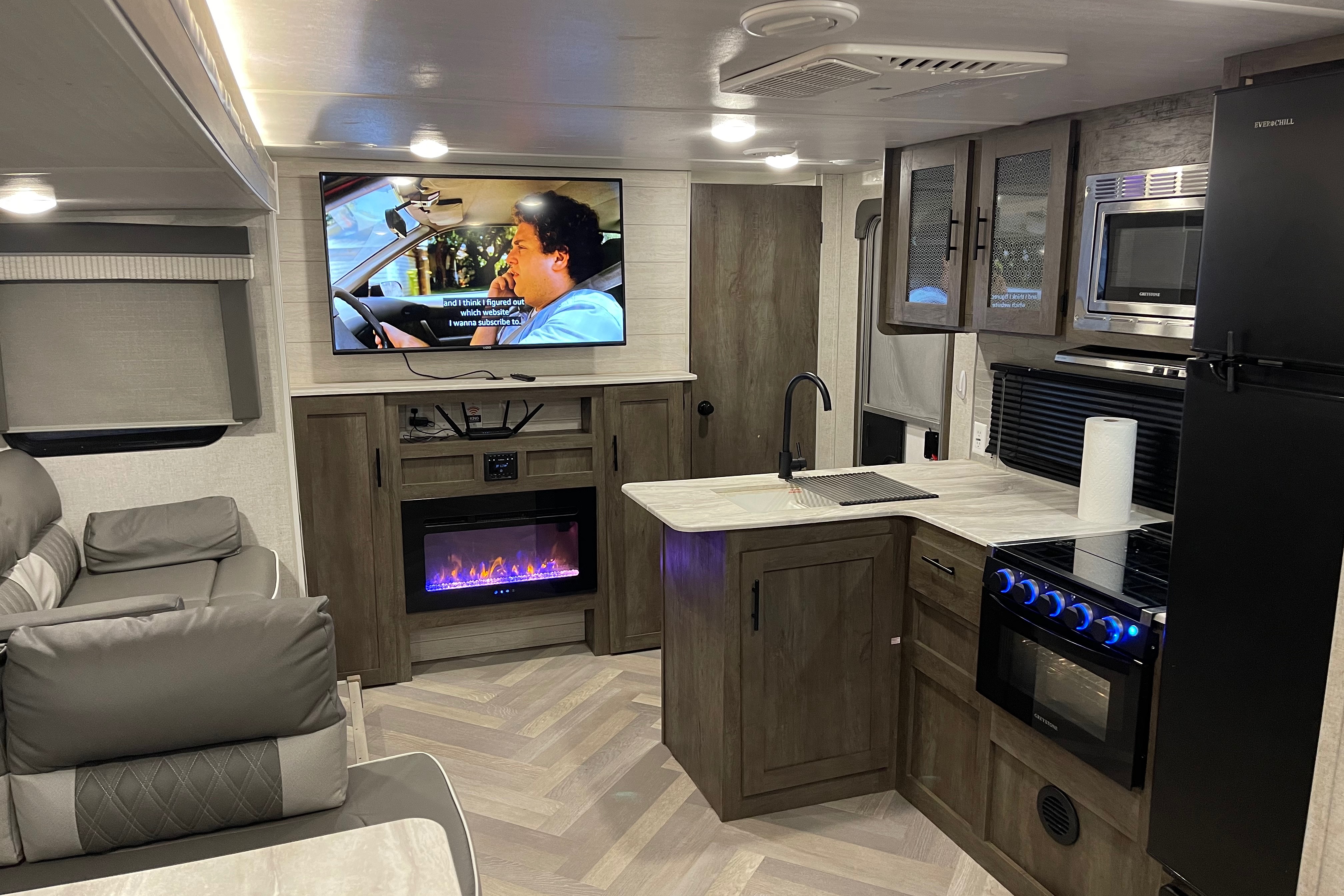 Noble's Forest River Wildwood x-lite Travel Trailer