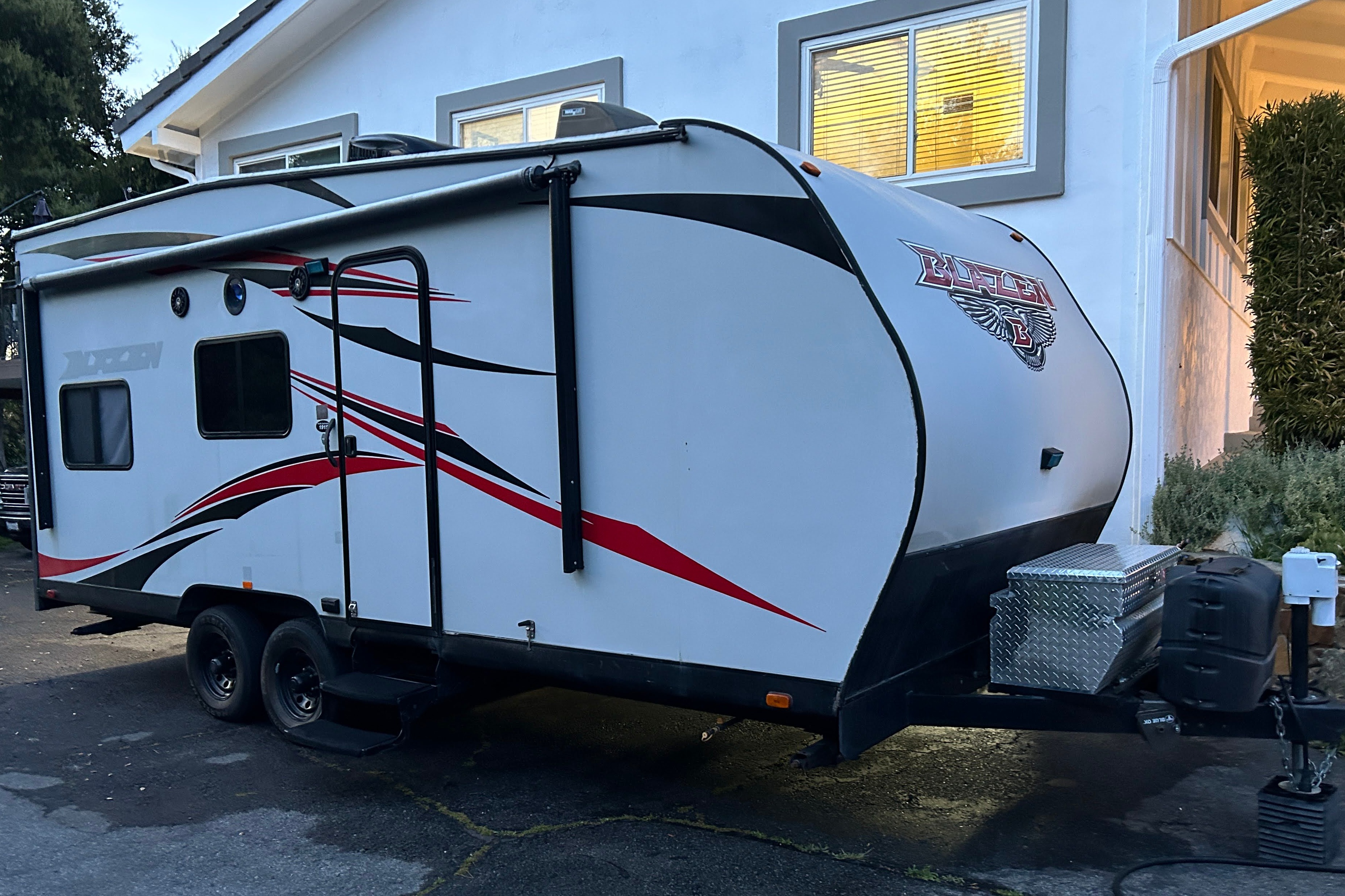 Pacific Coachworks Blazen Toy Hauler