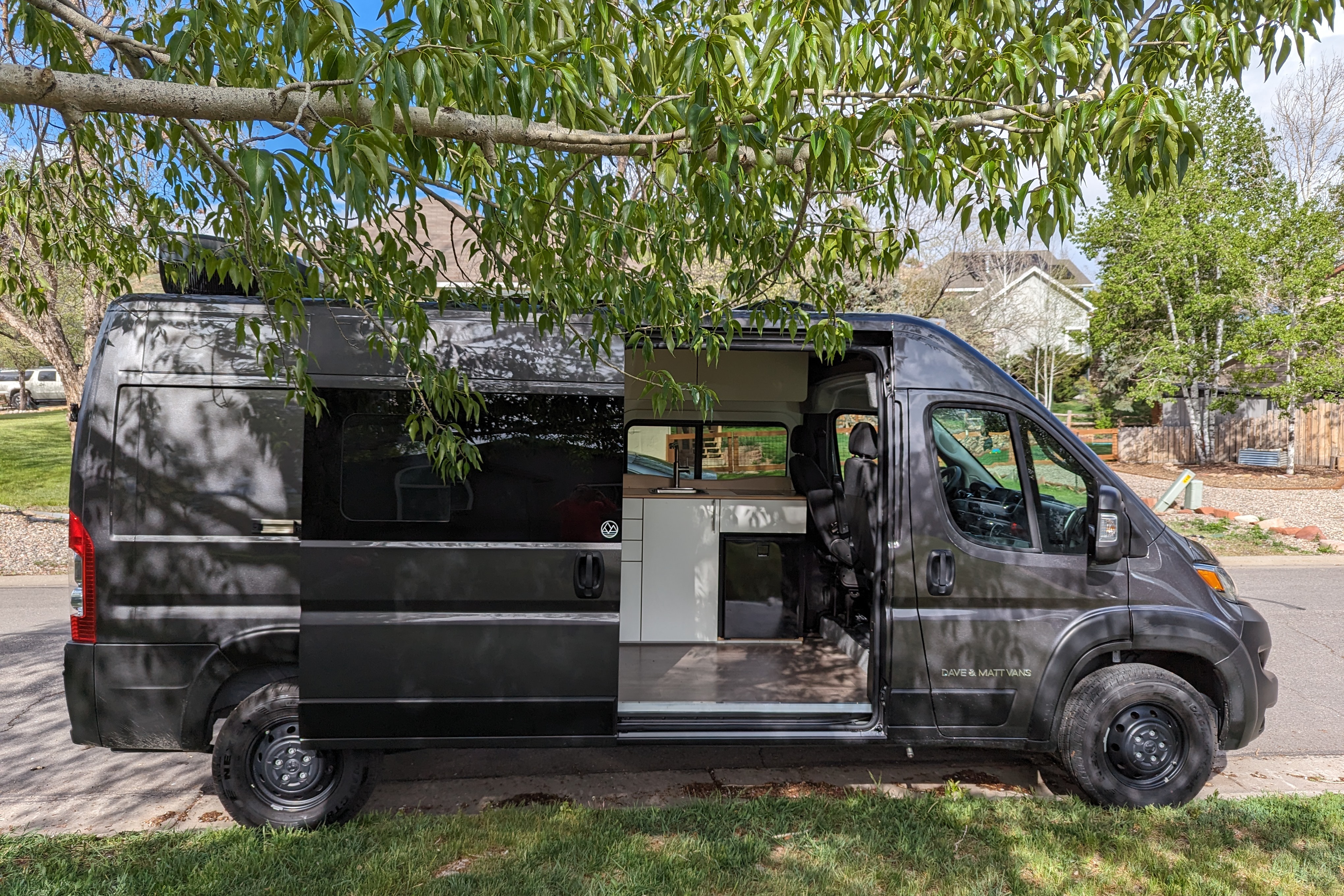 Pam's Dave and Matts Vans LV 5.1 Class B
