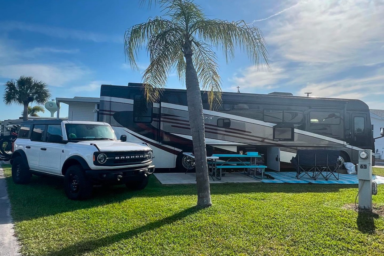 40' Winnebago Forza 