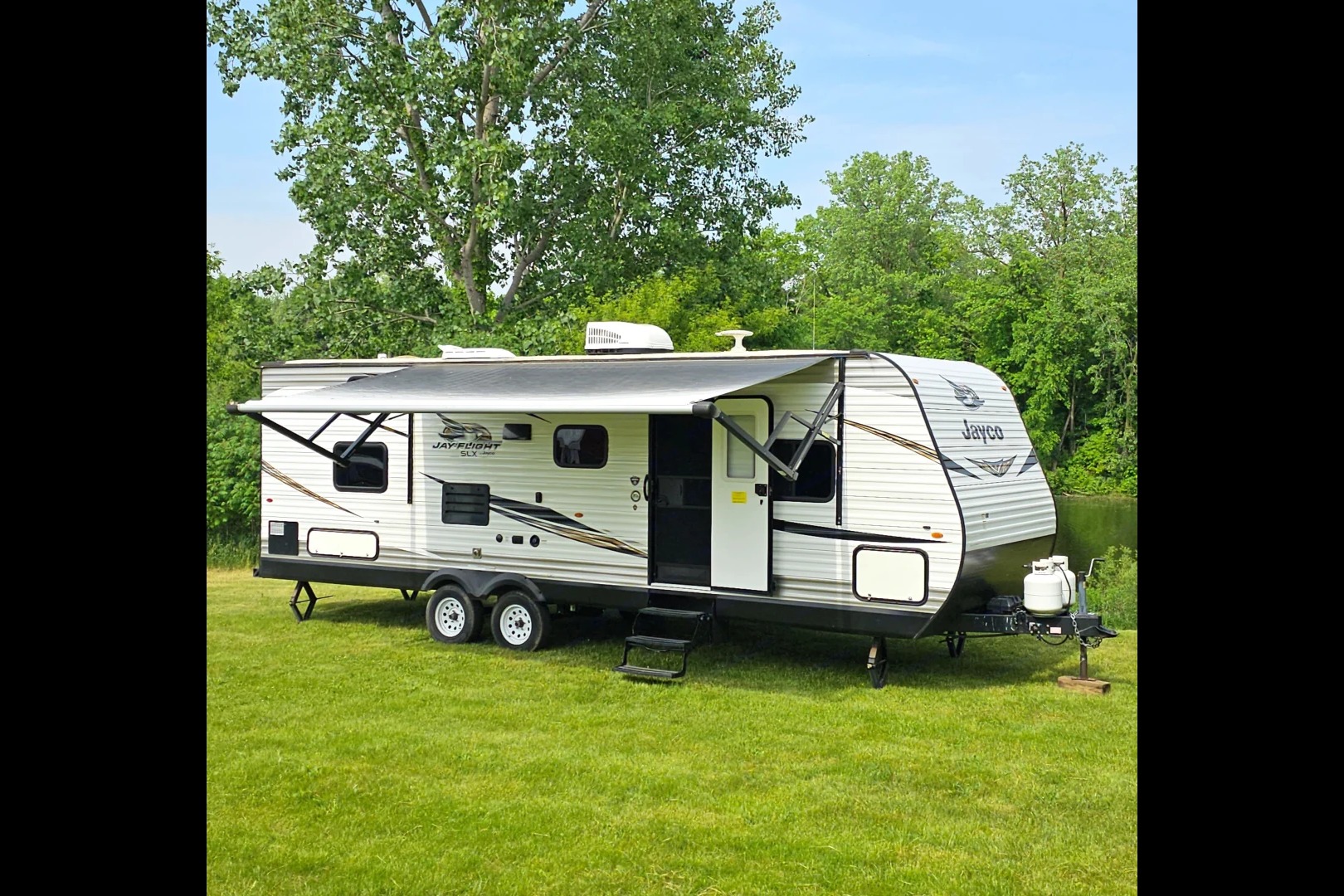 Fireside RV's 2020 Jayco Jay Flight 267BHS Bunkhouse - LMI2033