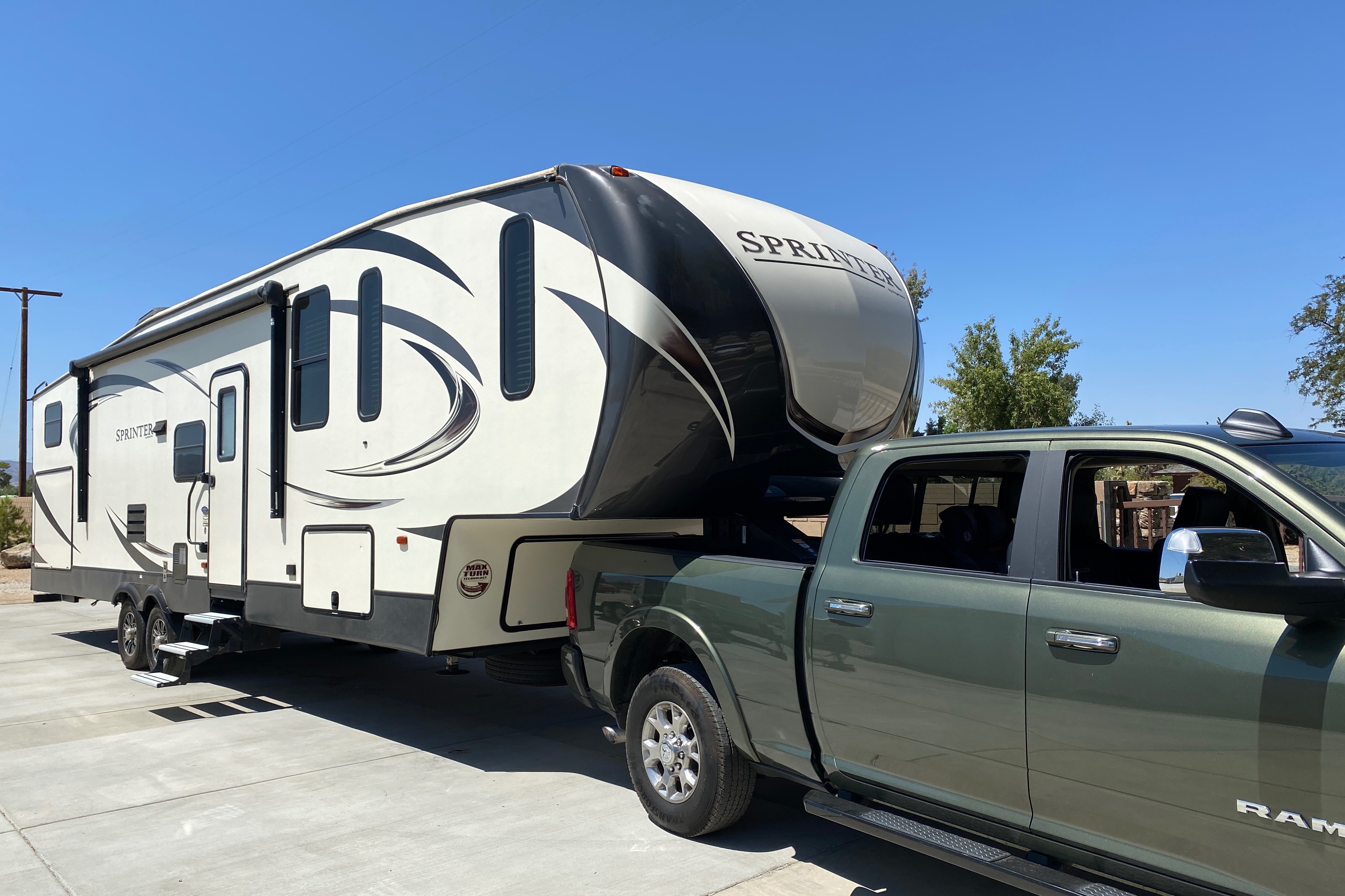 Keystone Sprinter Bunkhouse Gooseneck 5th Wheel