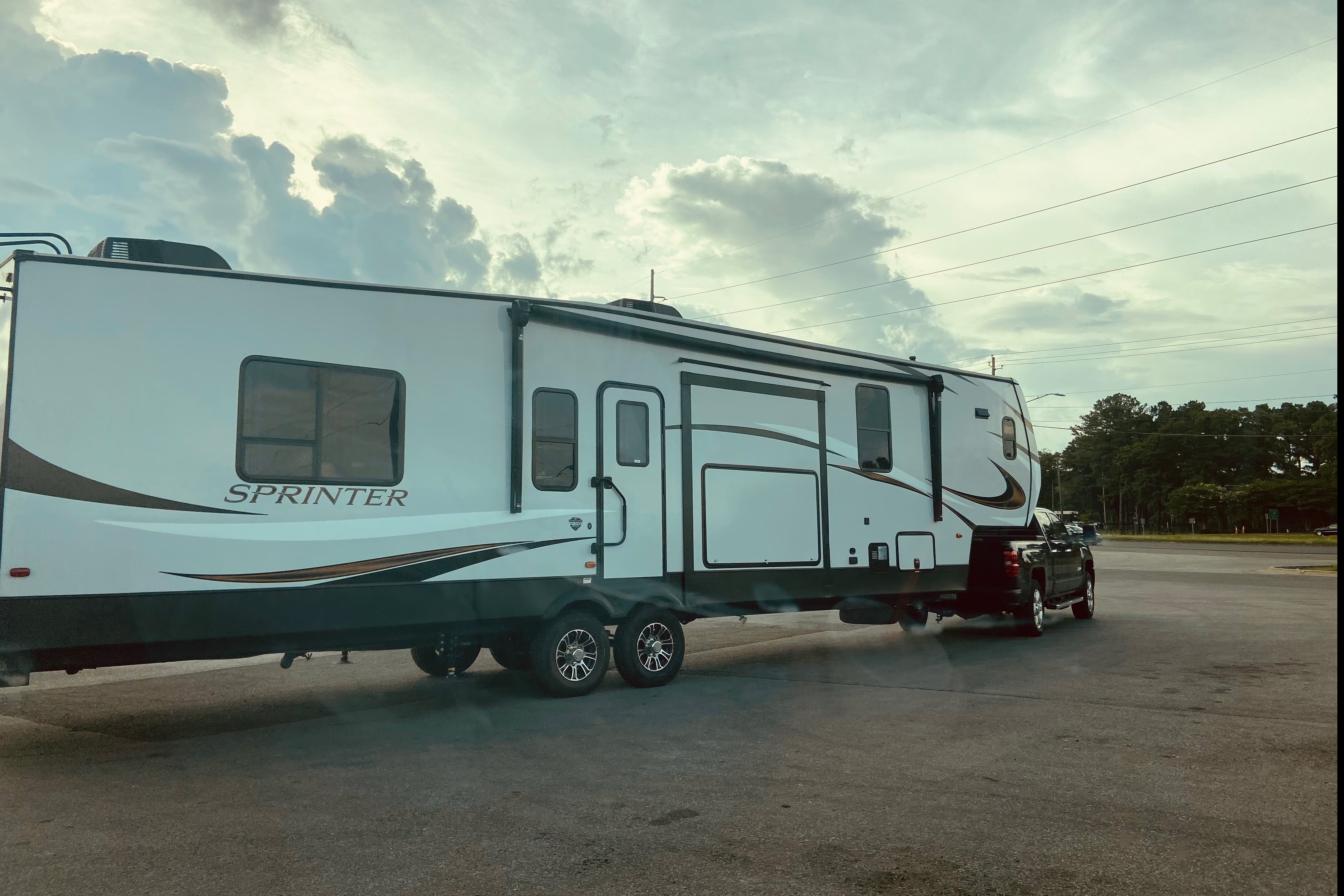 Sarah's Keystone 3610FKS Fifth Wheel