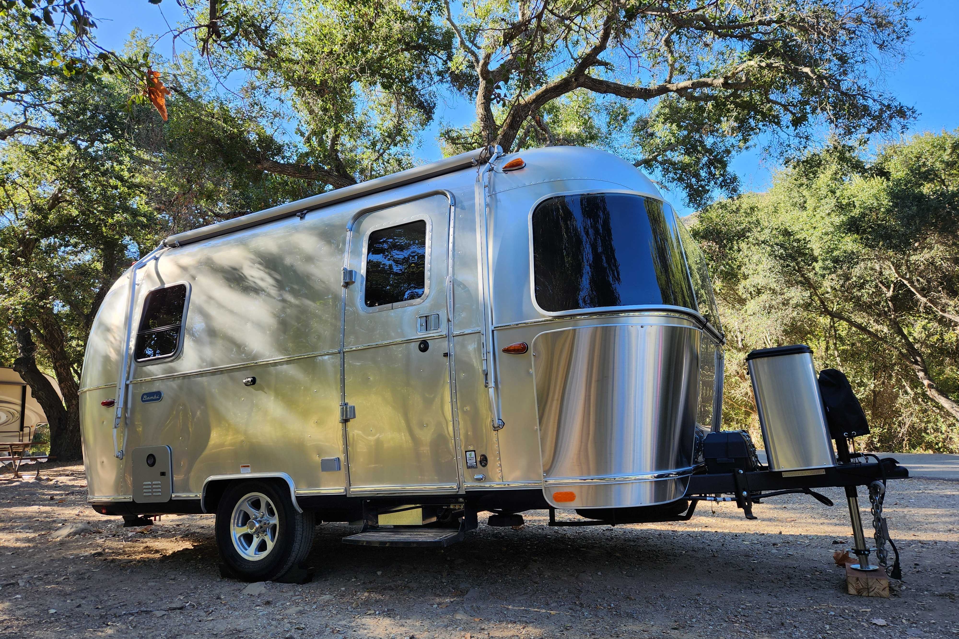 Airstream Bambi 19