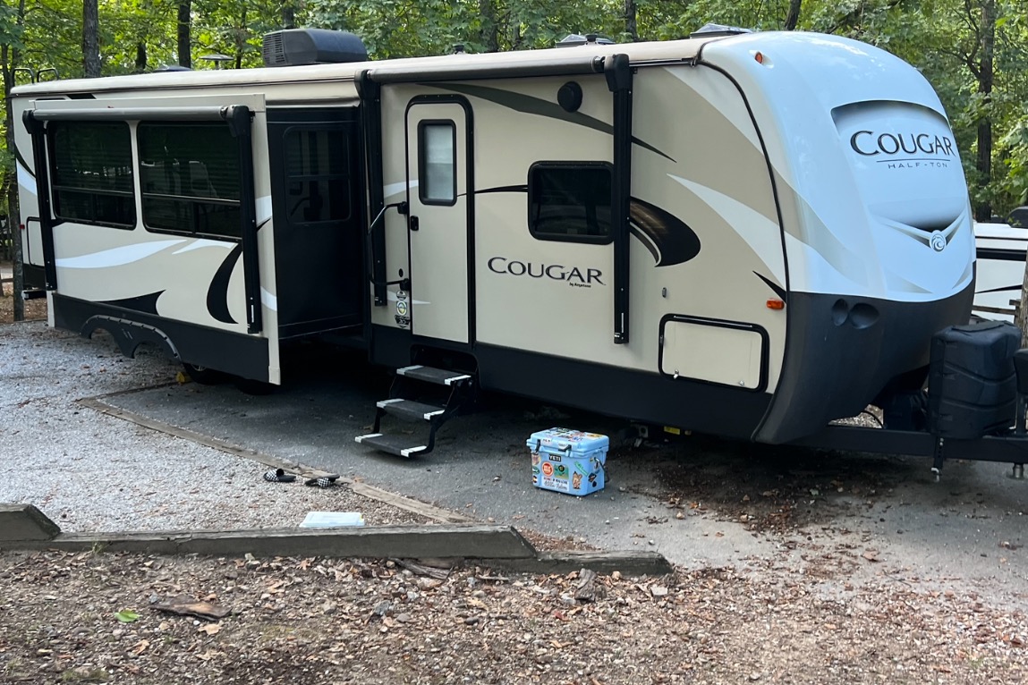 Tony's Keystone Couger 34tsb Travel Trailer
