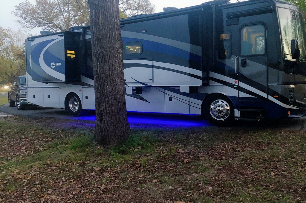 Fleetwood 38N, Big Blue